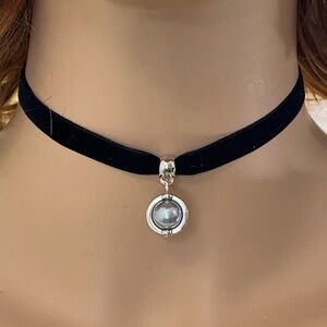 Saturn necklace Elegant Black Velvet Choker Necklace NEW handmade